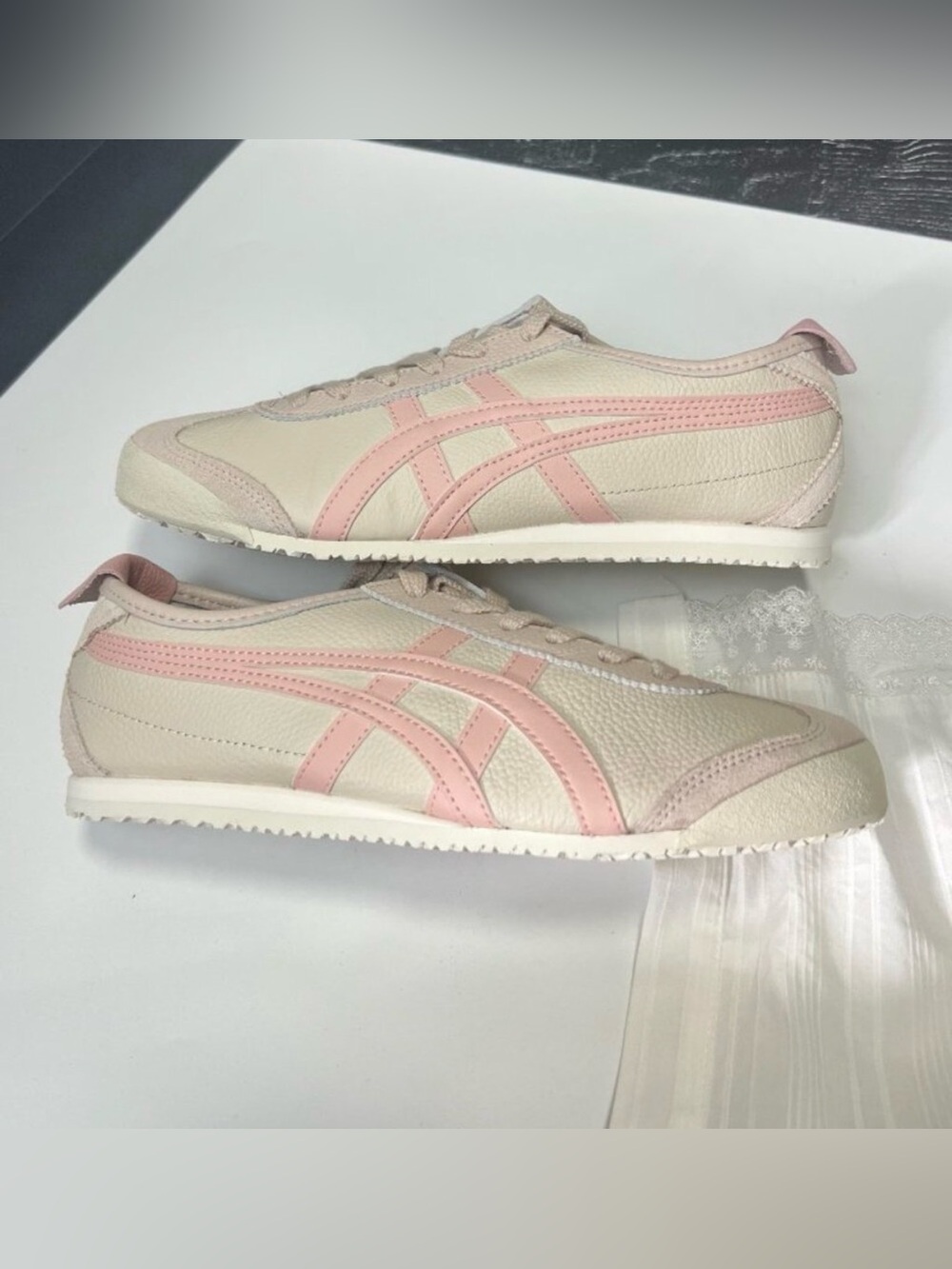 Onitsuka Tiger Mexico 66 Brand New Size 7